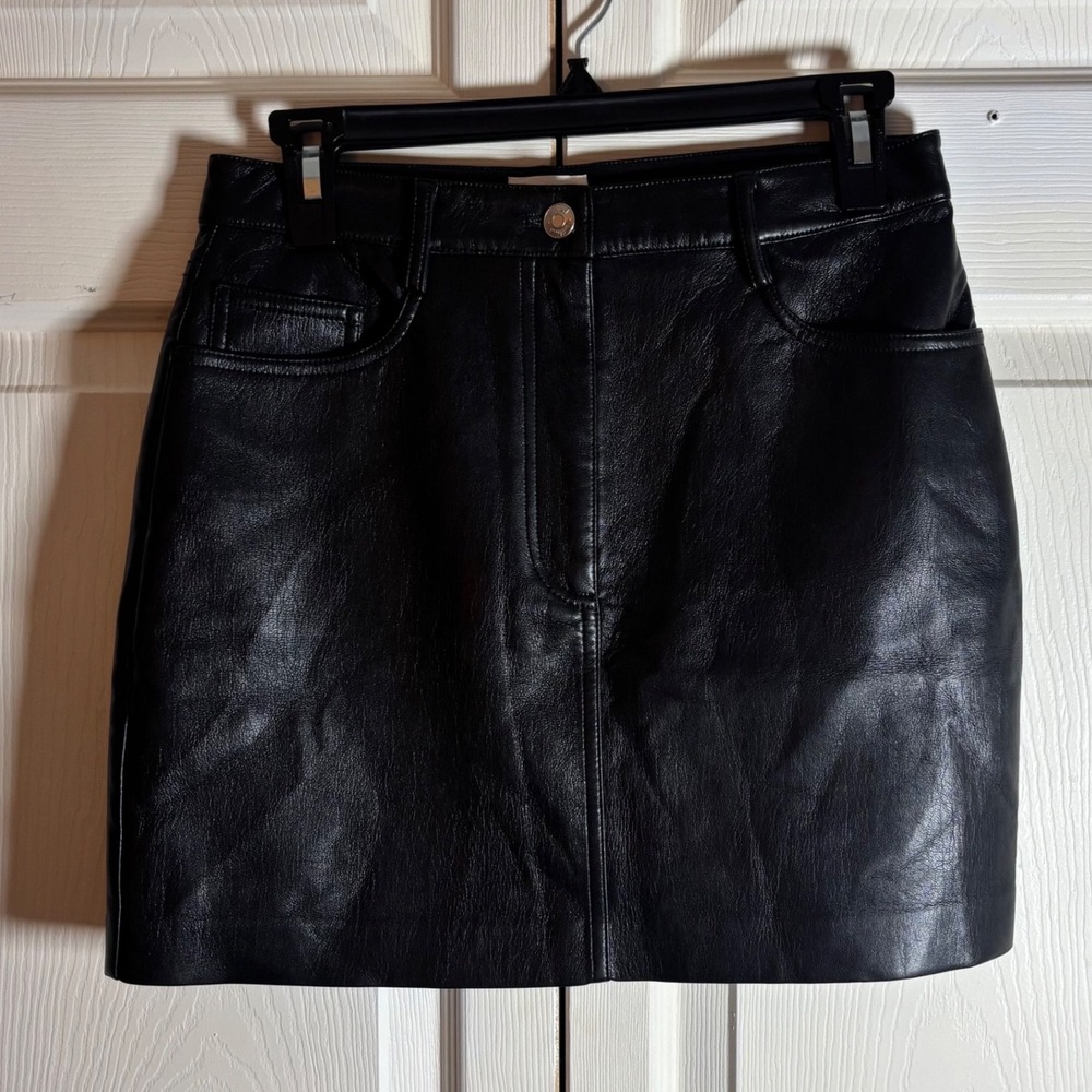 Wilfred Aritzia Black Faux Leather Mini Skirt Size 4 High Waisted 5-Pocket
